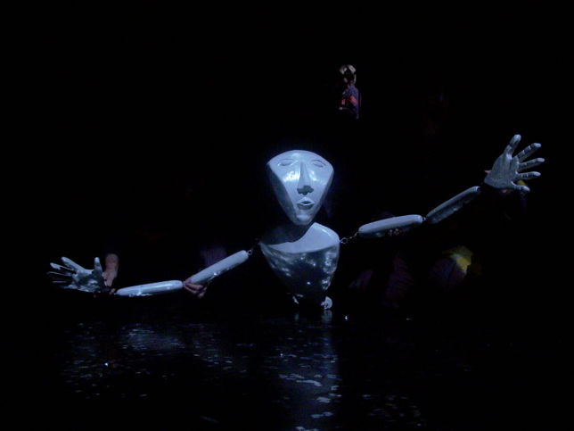 Missa Furiosa Requiem la poupée